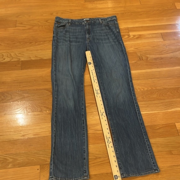 L.L.Bean women’s favorite fit jeans size 16 tall. - Picture 5 of 8